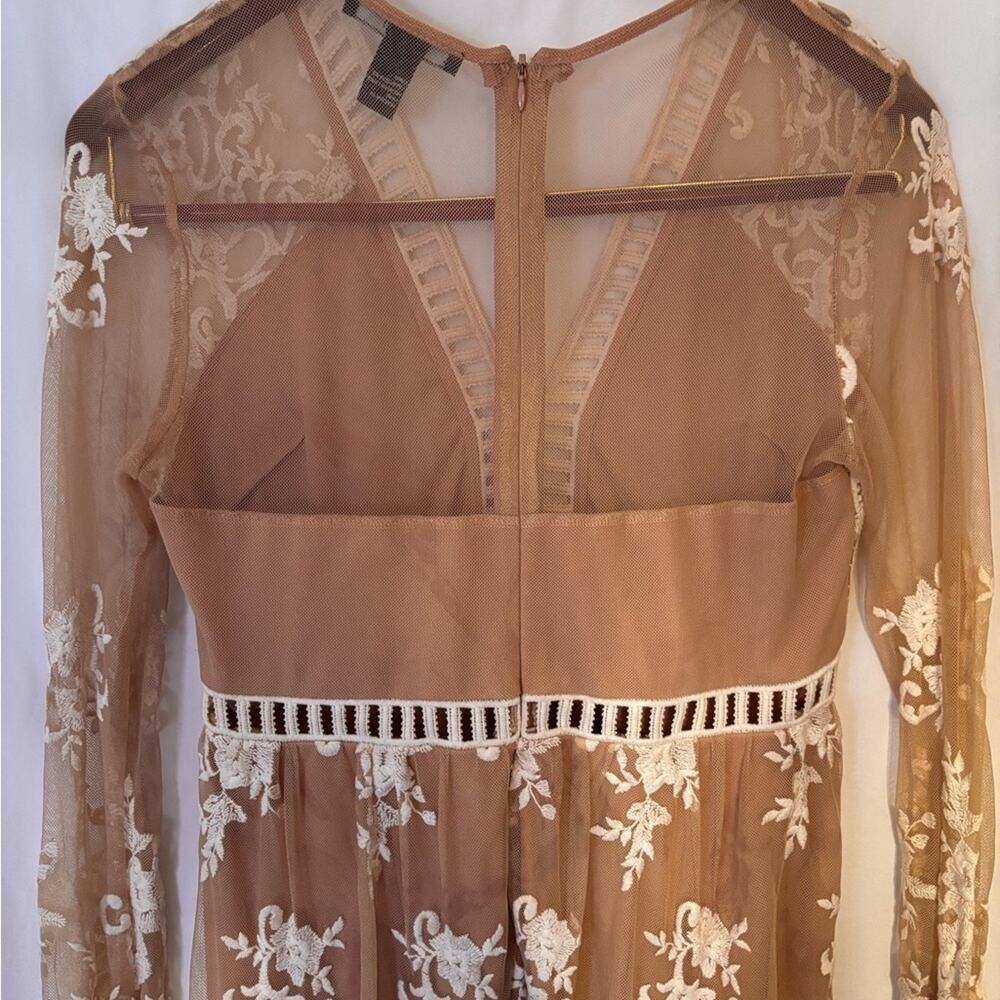 Nude Beige Floral Embroidered Mesh Lace Long Sleeve Maxi Dress | M | - Picture 9 of 10